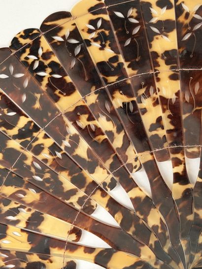 Tortoiseshell folding fan, Asia, early 20th...
