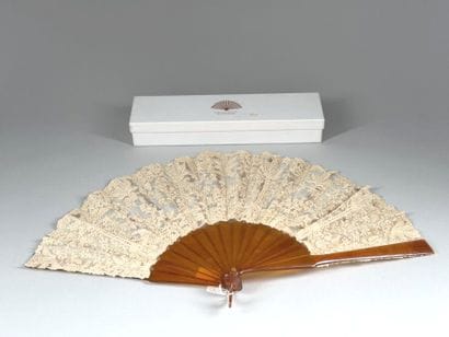 Lilacs and vine leaves, Europe, circa 1890–1900
Folded...