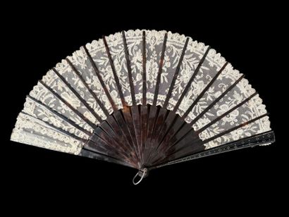 Lace Roses, France, circa 1900
Folded fan;...