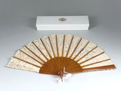 Lilacs and vine leaves, Europe, circa 1890–1900
Folded...