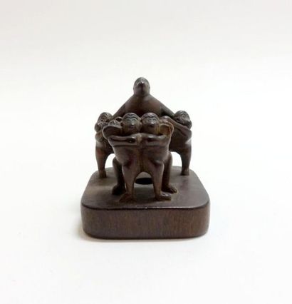 JAPON - Époque MEIJI (1868-1912).
Deux netsuke...