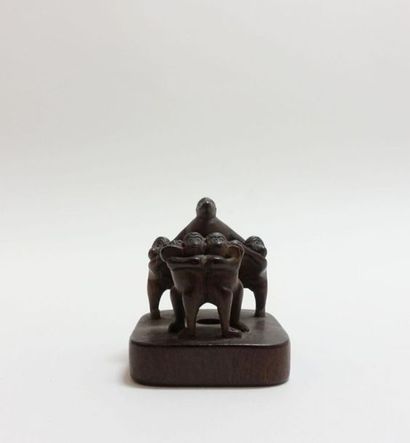 JAPON - Époque MEIJI (1868-1912).
Deux netsuke...