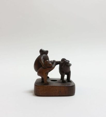 JAPON - Époque MEIJI (1868-1912).
Deux netsuke...