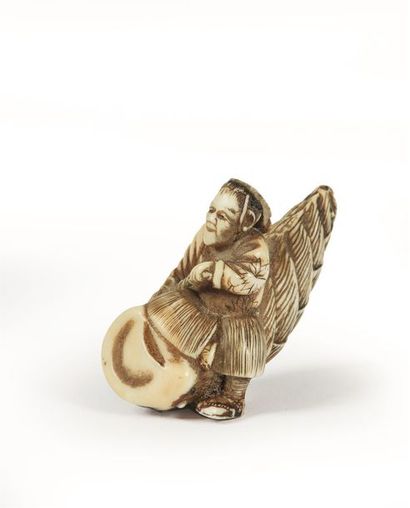 JAPON, circa 1900.
Netsuke
Ivoire. 
Haut....