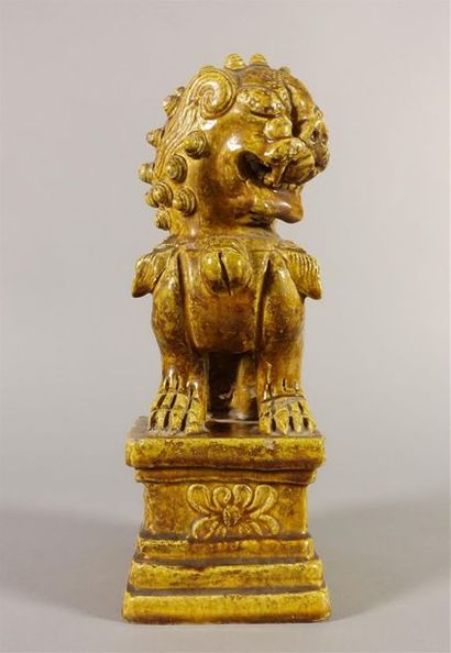 CHINE - XIXe siècle.
Statuette de chimère...