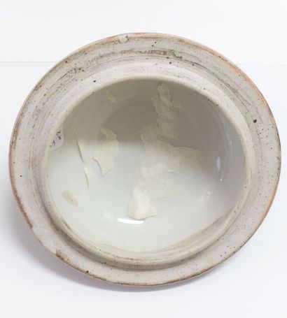 JAPON, Fours d'Arita - Milieu Époque EDO...