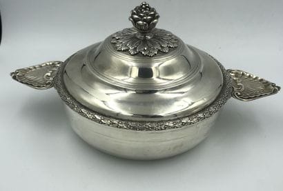 
ECUELLES out of silver (925 thousandths)...