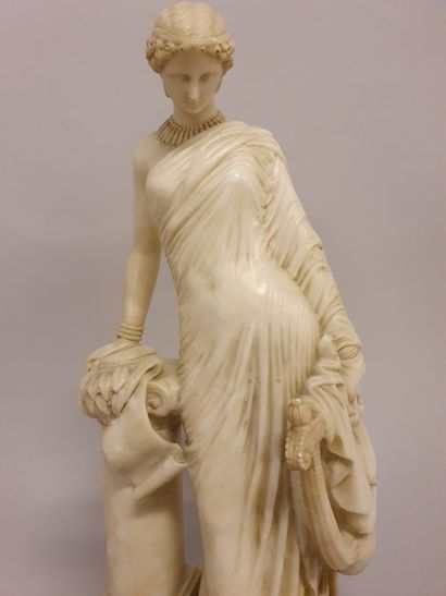 
Alabaster sculpture representing a woman...