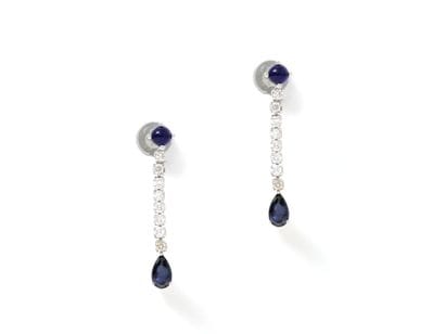 Paire de pendants d'oreilles en or gris 750...