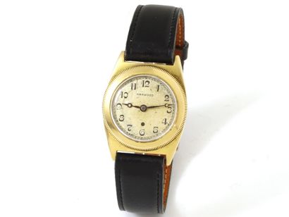 HARWOOD
Montre bracelet d'homme en or 750...