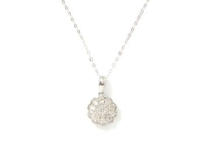 Pendentif en or gris 750 millièmes, stylisant...