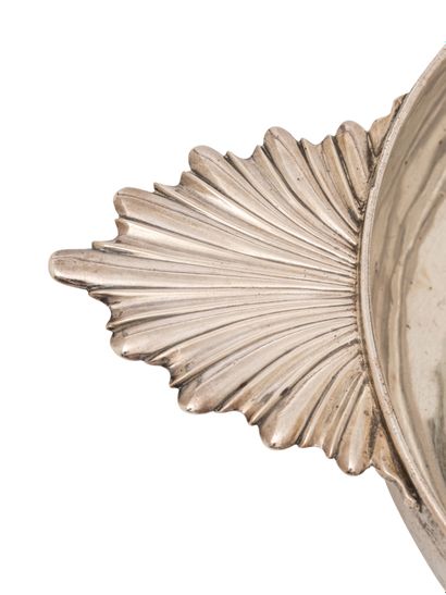 PARIS, 1728-1729
Ecuelle en argent. Paris,...