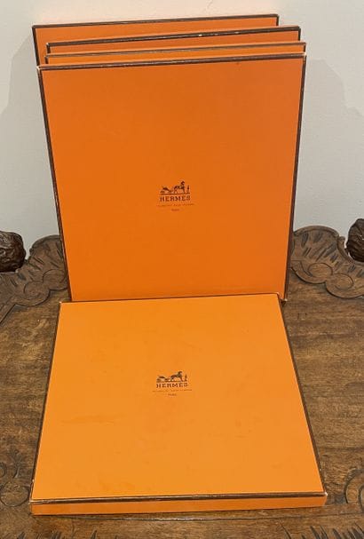 HERMES - Paris
FIVE BOXES (empty) probably...