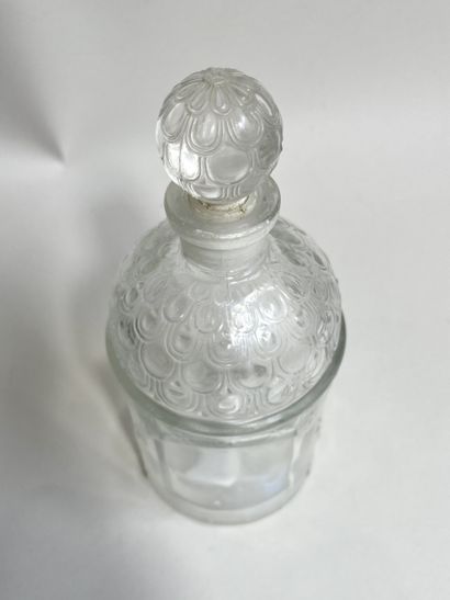 GUERLAIN
Molded glass bottle, bee model
H...