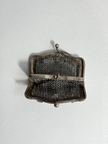 Lot including : 
- A silver (800 thousandths)...