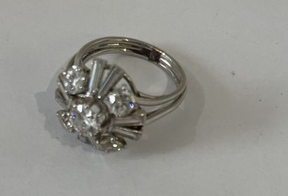 RING in platinum ( 950 thousandths) set with...