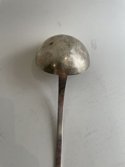 English silver-plated LOUCHE
Gross weight:...
