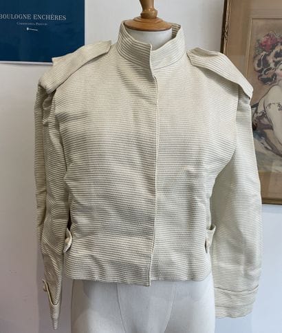 Ted LAPIDUS - Haute Couture Boutique Paris
Ivory...