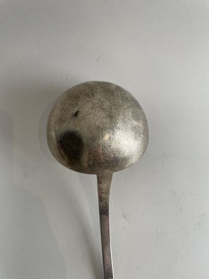 English silver-plated LOUCHE
Gross weight:...