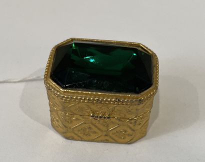 octagonal PILLS BOX probably in metal decorated...