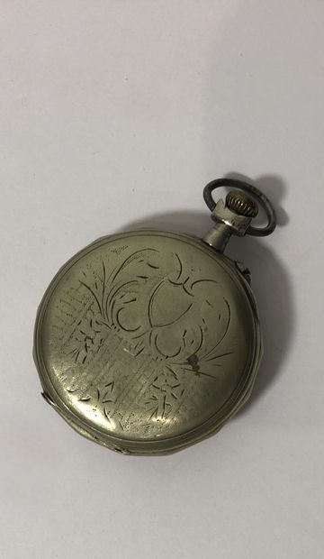 silver-plated metal chronograph NECKWATCH,...