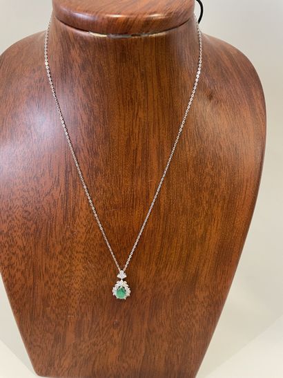 COLLAR in 18K white gold (750 thousandths),...