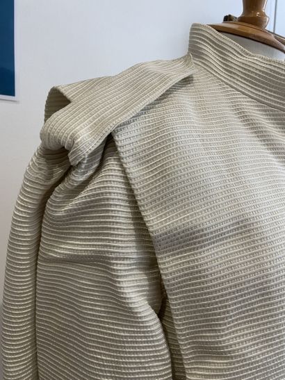 Ted LAPIDUS - Haute Couture Boutique Paris
Ivory...