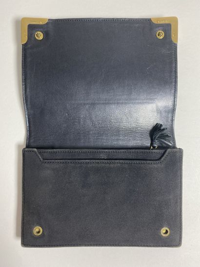 HERMES- Paris
POCKET in brown nubuck and...