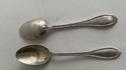 TWO SMALL SPOONERS in silver ( 925 thousandths)...