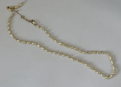 COLLAR of long pearls with 18k (750 thousandths)...