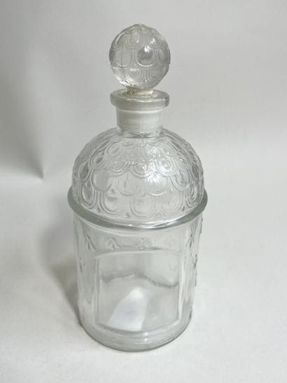 GUERLAIN
Molded glass bottle, bee model
H...
