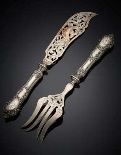 Fish serving flatware, handles in 1er titre...