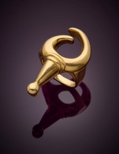 llías Lalaoúnis
Ring in 18K yellow gold 750‰,...
