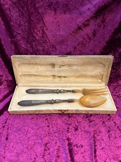Salad service flatware, horn ends, handles...