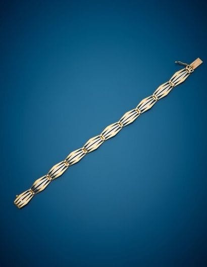 Articulated bracelet in 18K yellow gold 750‰,...