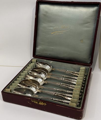 Ravinet D'Enfert
Twelve silver-plated coffee...