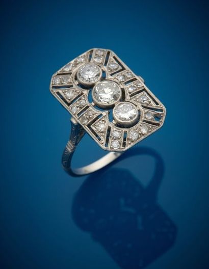 Ring in 18K white gold (750‰) and 900‰ platinum,...