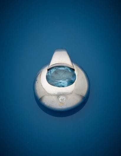 PIAGET
18K white gold 750‰ pebble-shaped...