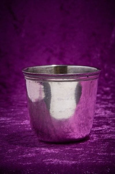 Silver timbale, curon, set on the bottom...