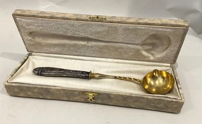 Gilt metal punch ladle, silver-plated metal...