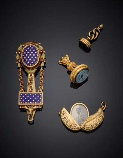 old ref 45 
Lot including:
-18K yellow gold...