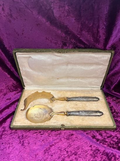 Ice service flatware in gilt metal and 1ER...