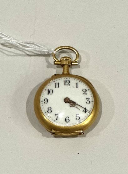 G. G. Gonnet à Laval by LeCoultre
Collar...