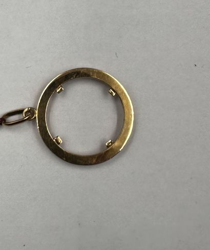 18K (750 thousandths) yellow gold round PENDANT...