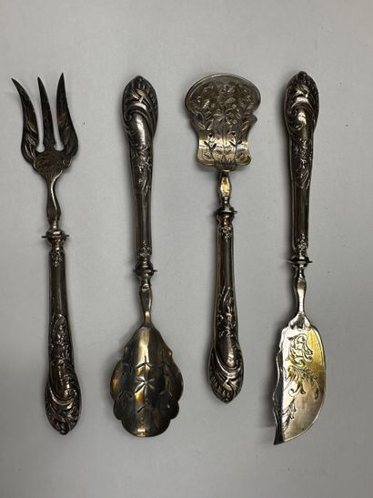 HORS D'ŒUVRE SET (4 pieces) in silver-plated...