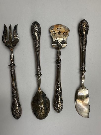 HORS D'ŒUVRE SET (4 pieces) in silver-plated...