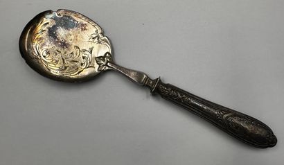 GATE SET with silver handle decorated with...