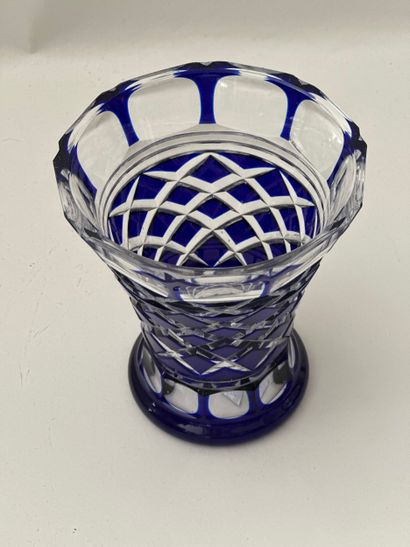 SAINT-LOUIS
VASE in molded crystal