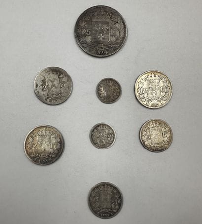 LOUIS XVIII

Lot of silver coins including...