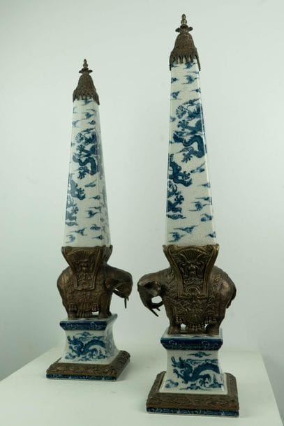 CHINA, 20th century, export porcelain. 
Pair...